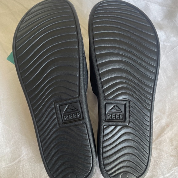 REEF ONE SLIDE MENS SANDALS BLACK SIZE 9 main image 4